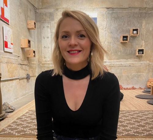 Brooke, founder and maker behind Arthouse Candles.